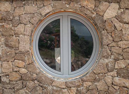 Як називається кругле вікно 2 Gazda