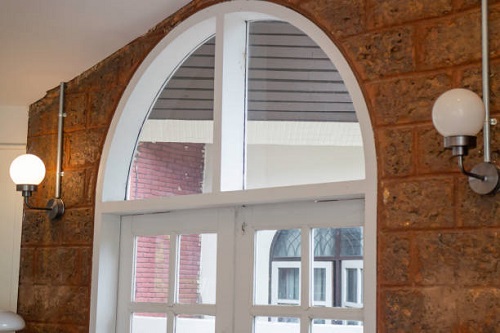 Як оформити арочне вікно 2 Gazda