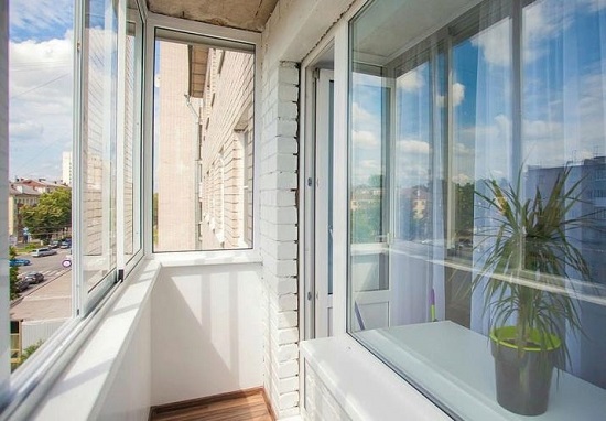 Який балкон кращий: пластиковий чи алюмінієвий 3 Gazda